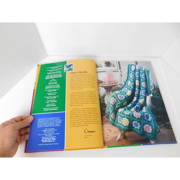 Crochet Holiday Collection Crochet Patterns 2001 The Needlecraft Shop - Picture 2 of 7